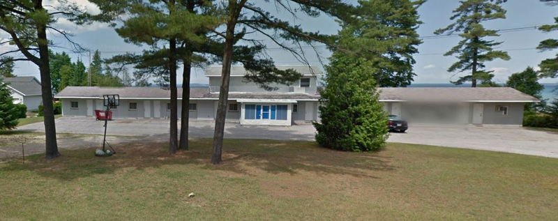Victoria Motel (Mill Creek Motel) - 2011 Street View (newer photo)